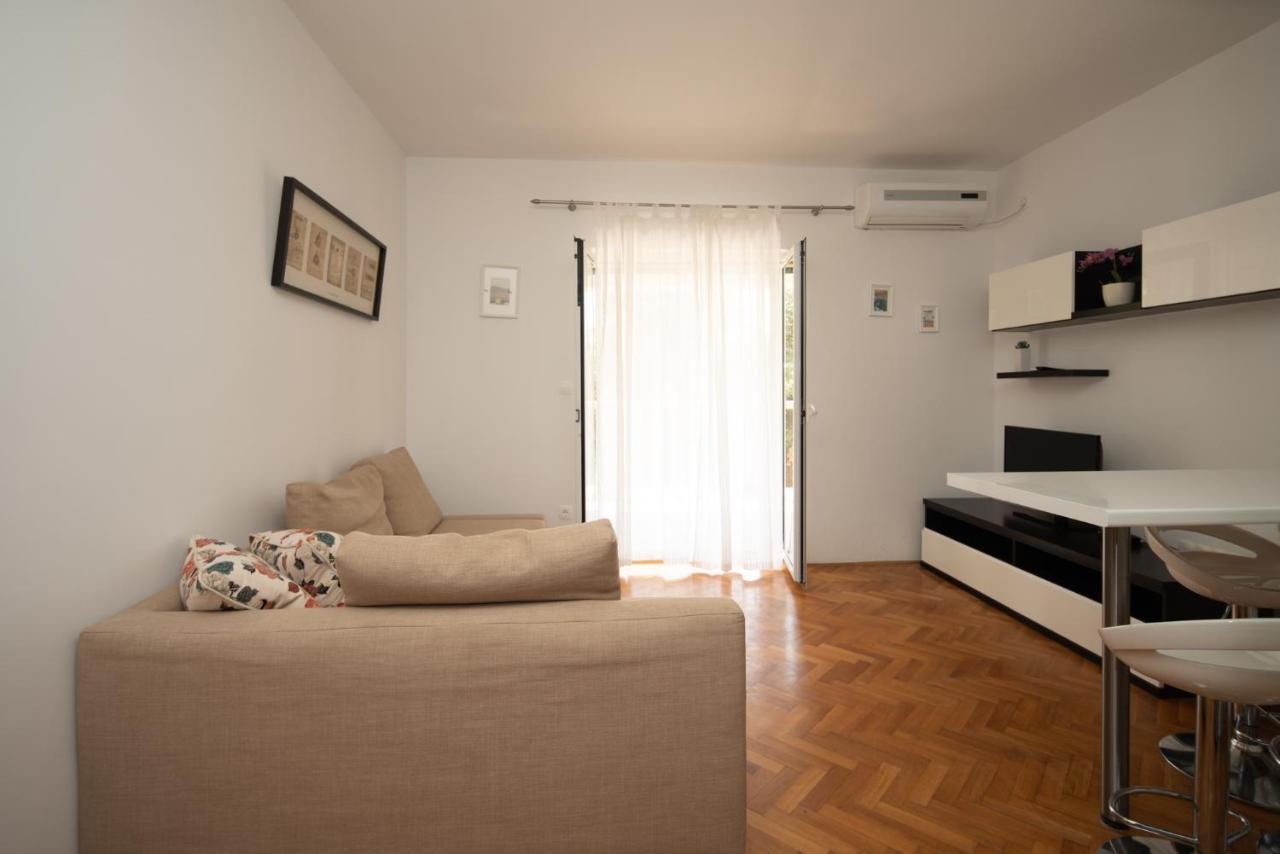 Apartmani Mara Pakoštane Екстериор снимка