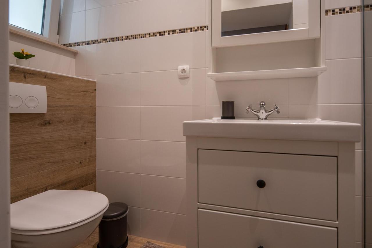 Apartmani Mara Pakoštane Екстериор снимка