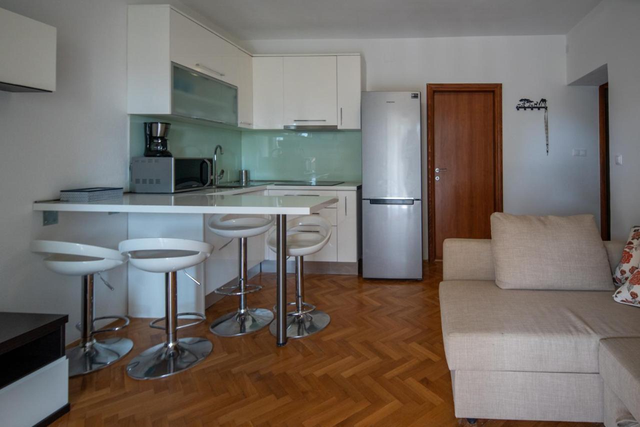 Apartmani Mara Pakoštane Екстериор снимка