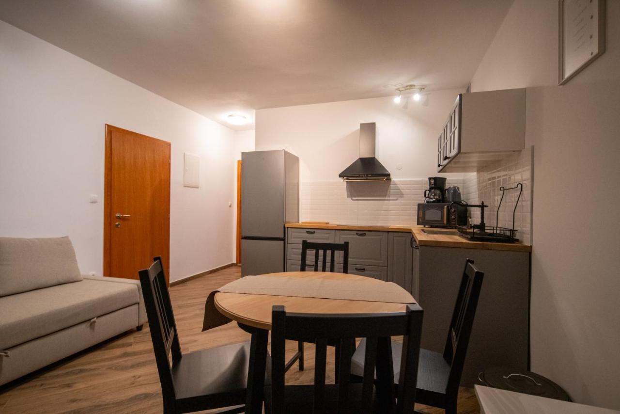 Apartmani Mara Pakoštane Екстериор снимка